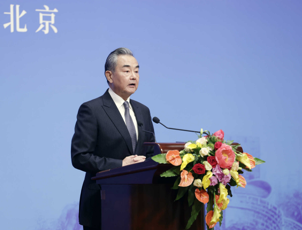 出席纪念中日和平友好条约缔结45周年招待会.jpg
